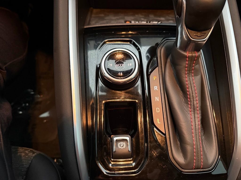 Used 2024 Chevrolet Colorado Z71 w/ Z71 Convenience Package 2 image 29