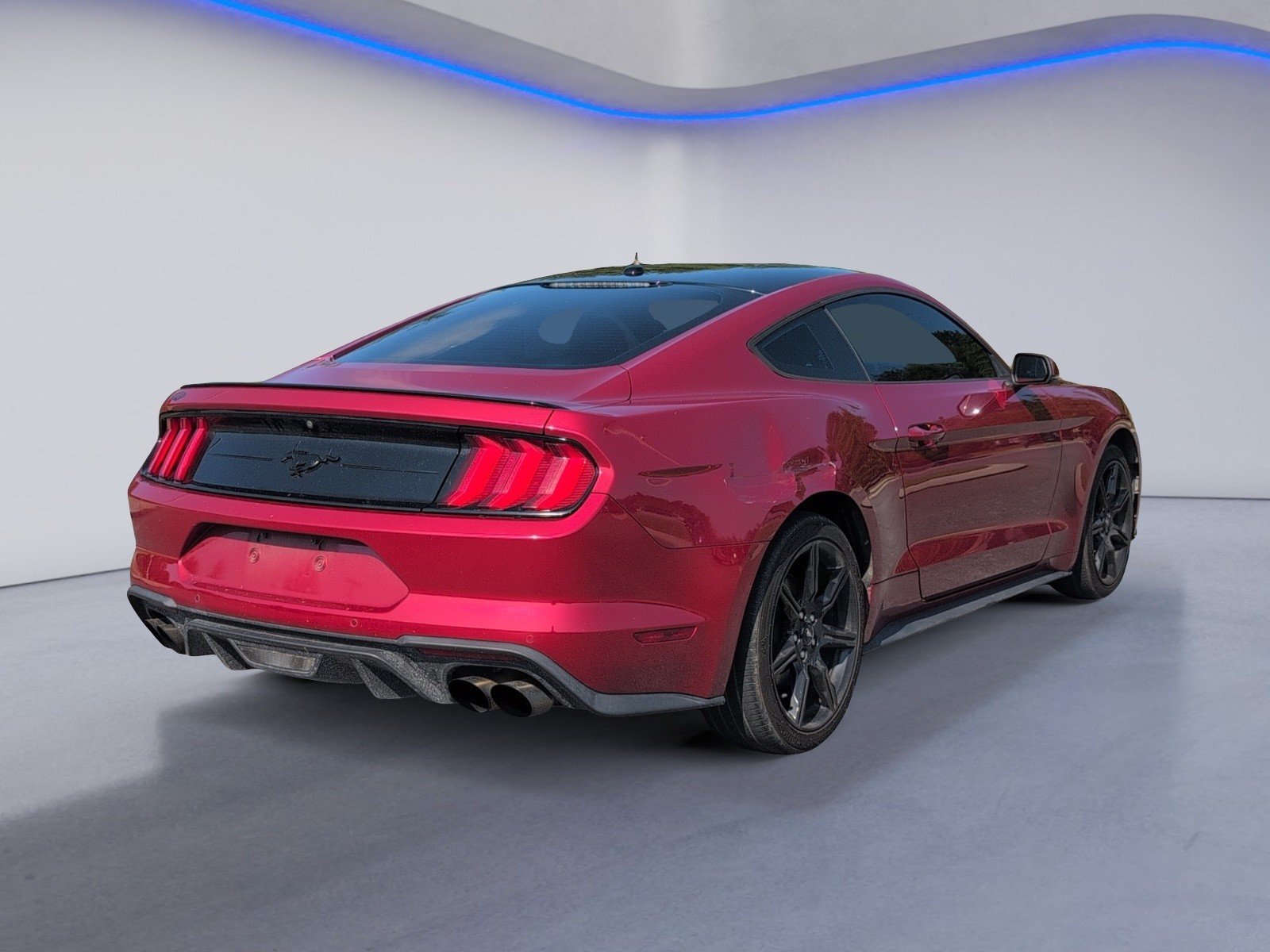 Used 2020 Ford Mustang Premium w/ Equipment Group 201A RWD image 5