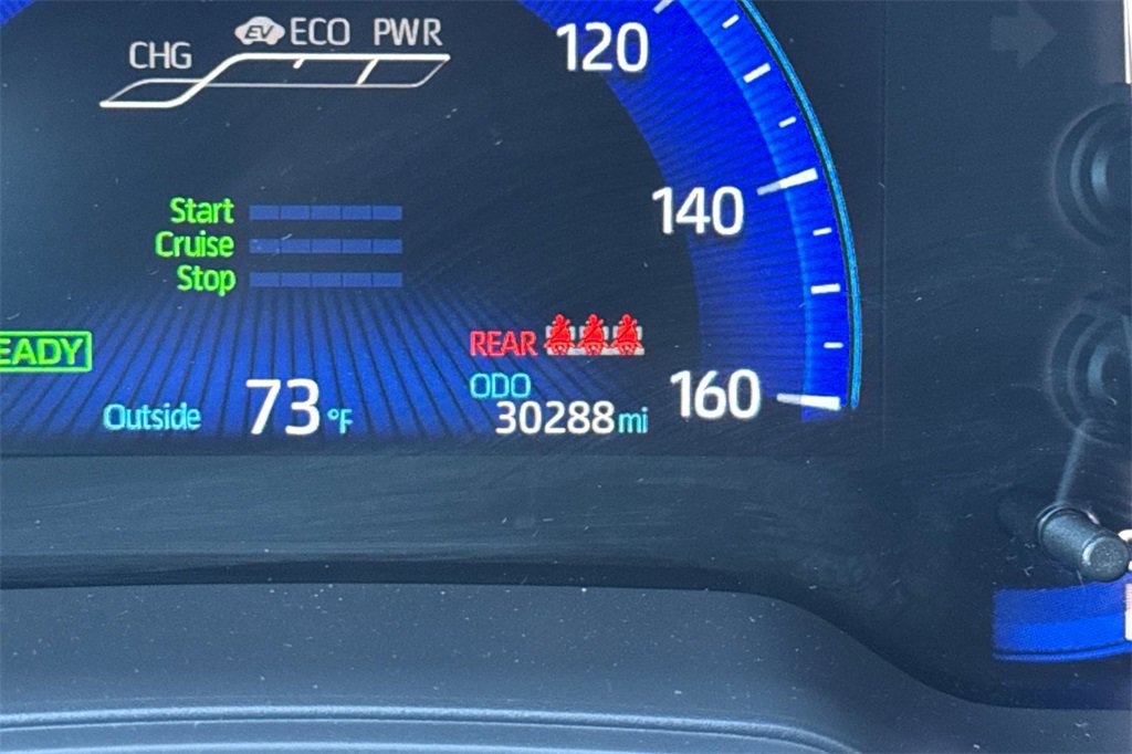 Used 2022 Toyota Corolla LE image 29