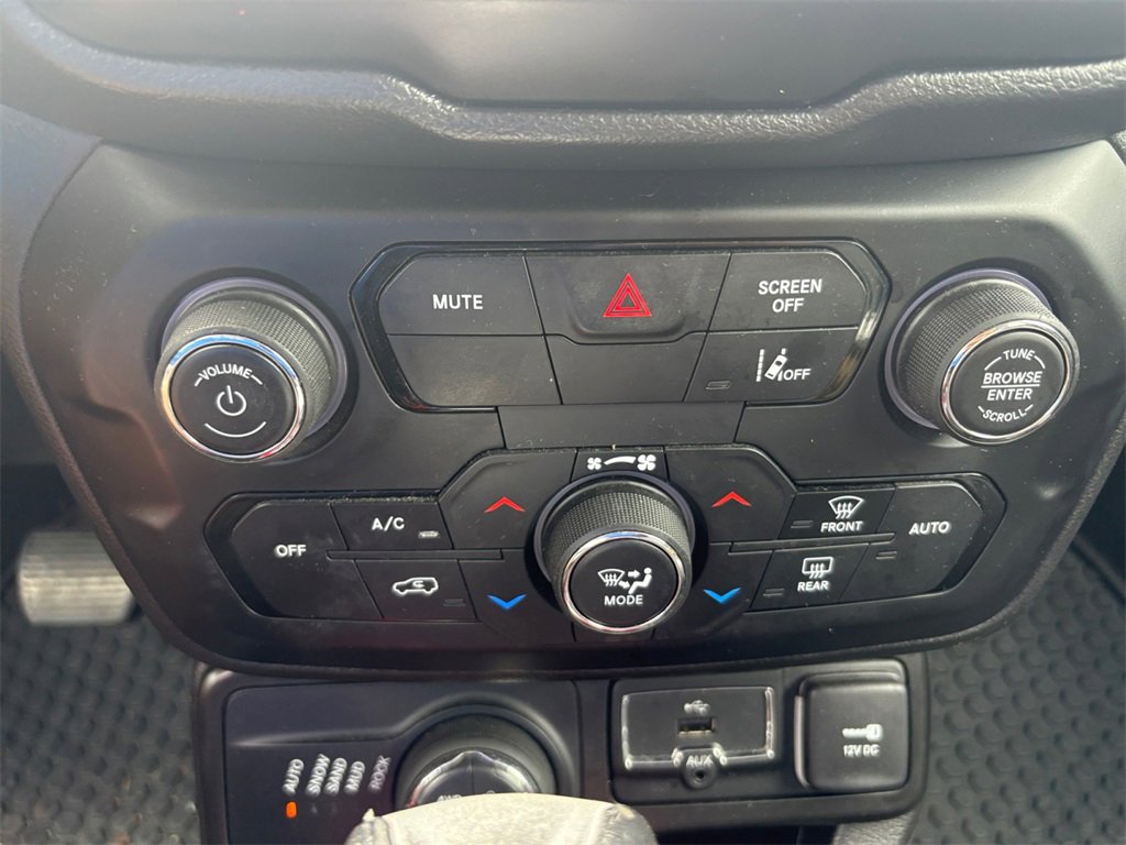 Certified 2021 Jeep Renegade Trailhawk image 29