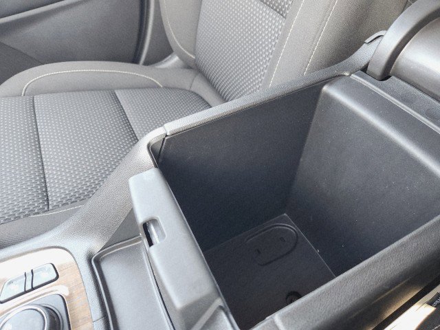 Used 2023 GMC Acadia SLE w/ Driver Convenience Package image 47