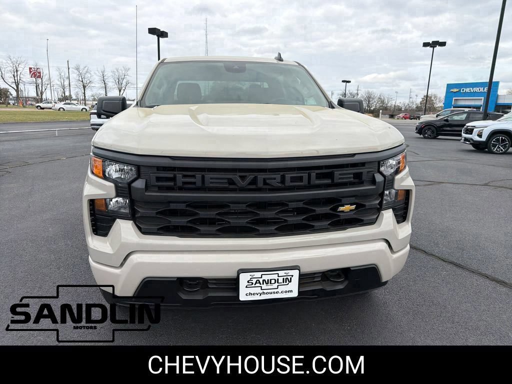 New 2026 Chevrolet Silverado 1500 Custom RWD video 3