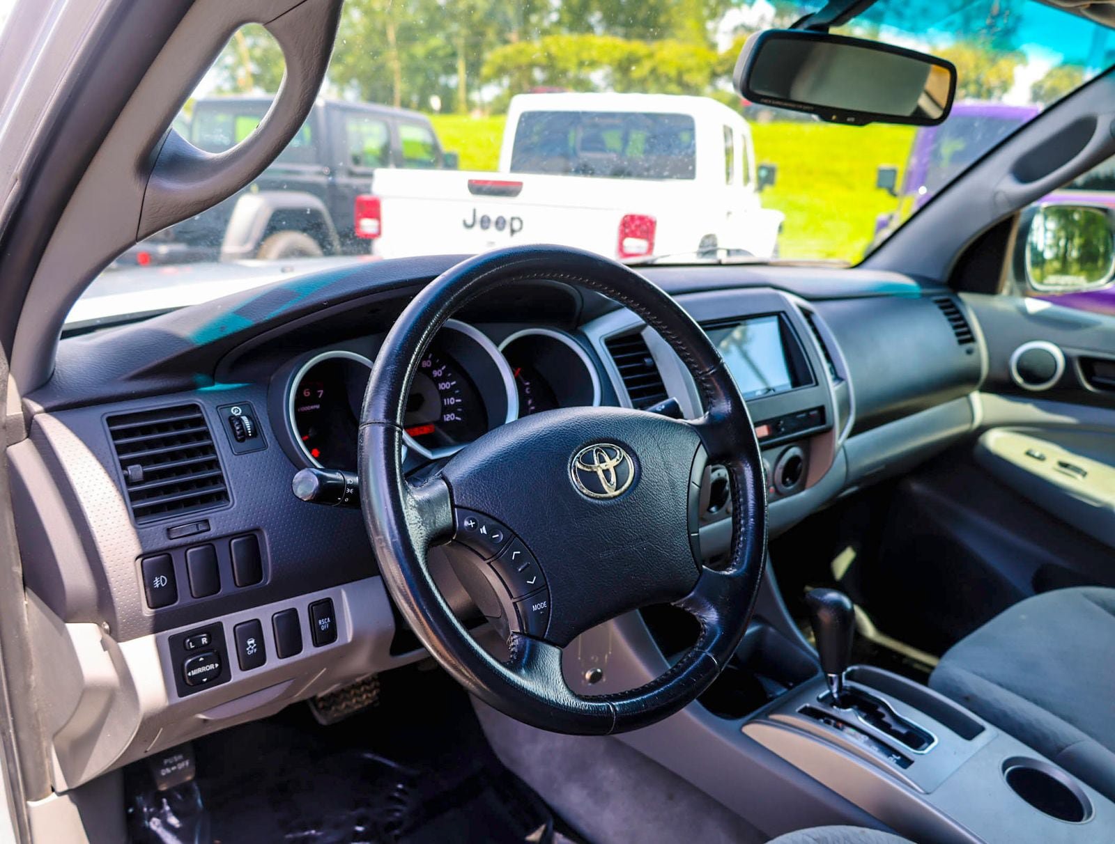 Used 2009 Toyota Tacoma PreRunner RWD image 14