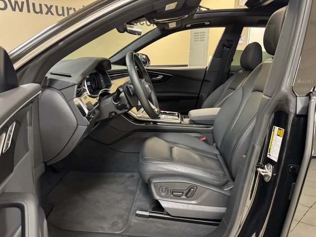Used 2025 Audi Q8 Premium w/ Convenience Package AWD/4WD image 9