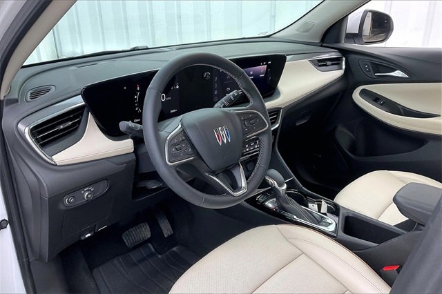 Certified 2025 Buick Encore GX Avenir w/ Avenir Technology Package image 17