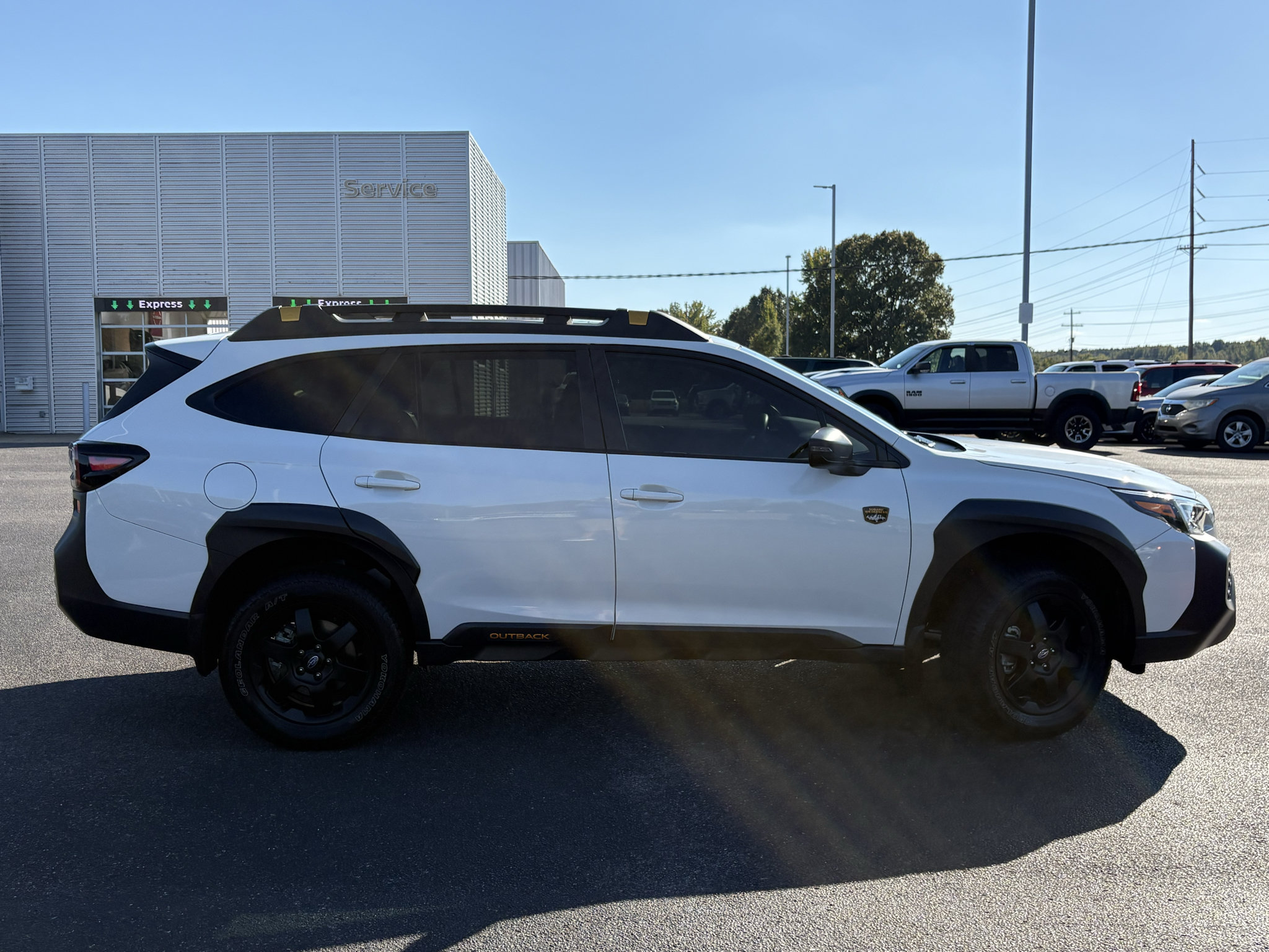 Used 2025 Subaru Outback Wilderness AWD/4WD image 6