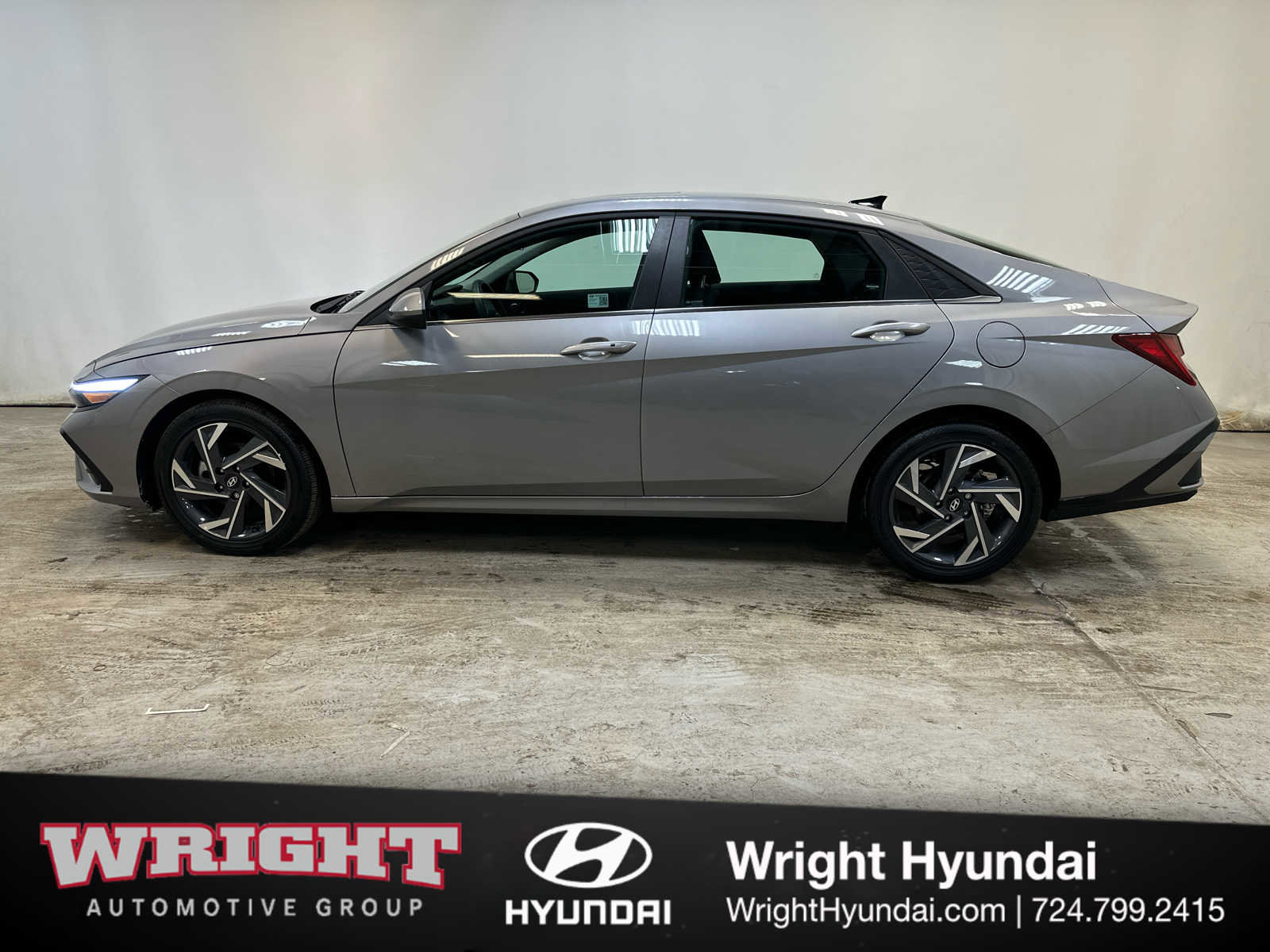 Certified 2025 Hyundai Elantra SEL image 7