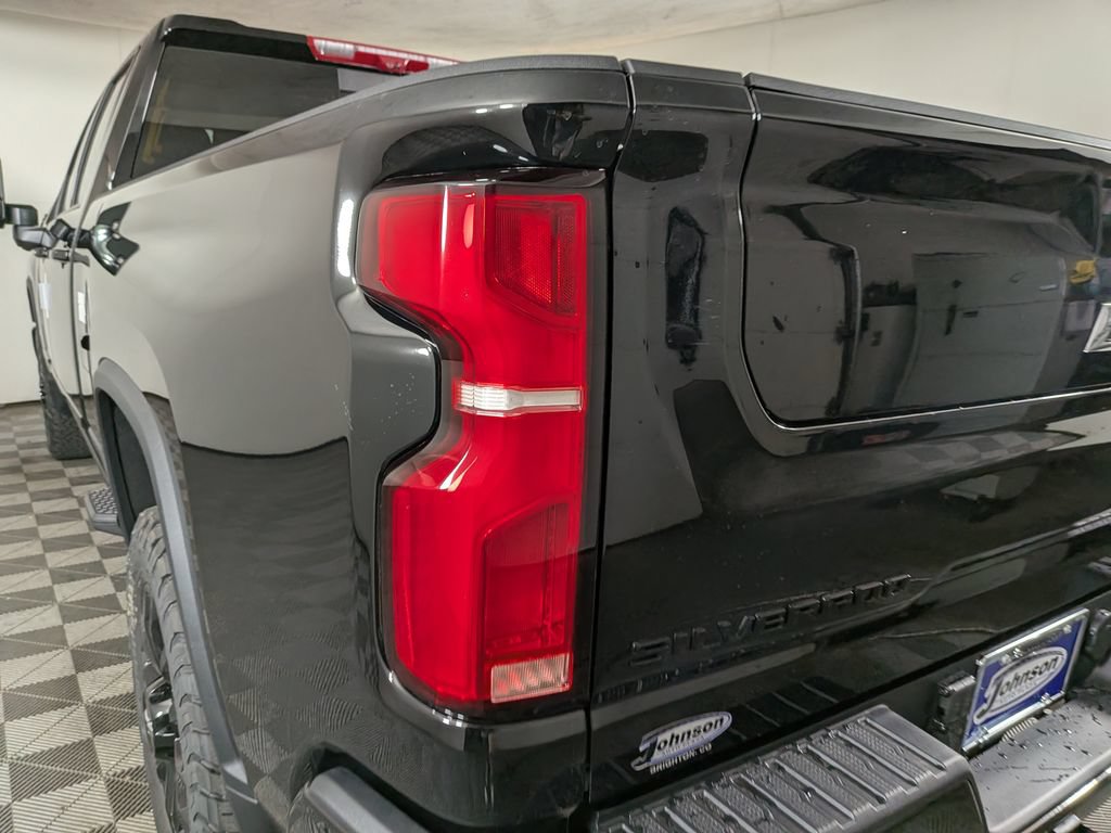 New 2026 Chevrolet Silverado 2500 High Country w/ High Country Premium Package AWD/4WD image 10