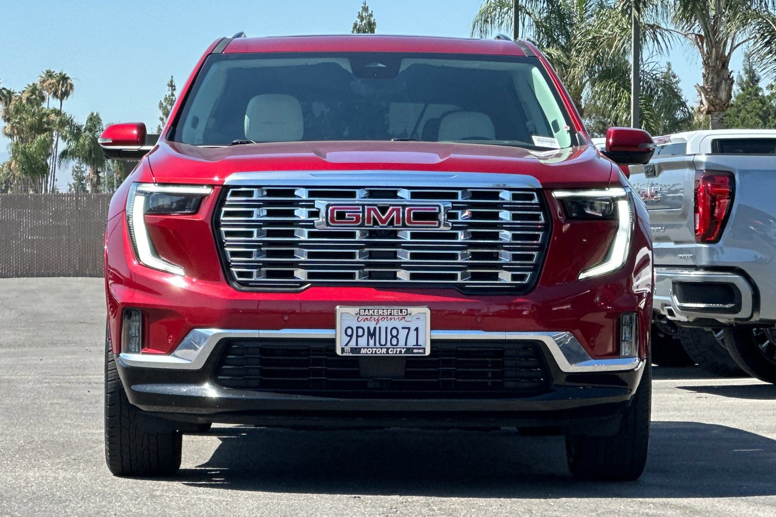 Certified 2024 GMC Acadia Denali w/ Super Cruise Package AWD/4WD image 9
