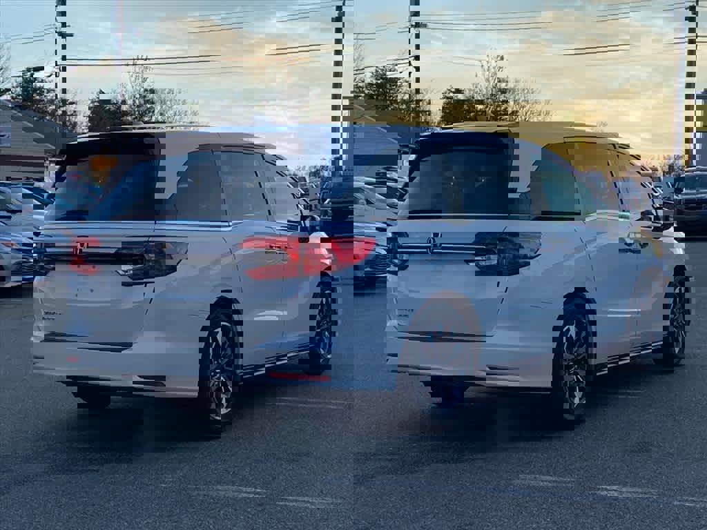 Used 2021 Honda Odyssey EX-L image 5