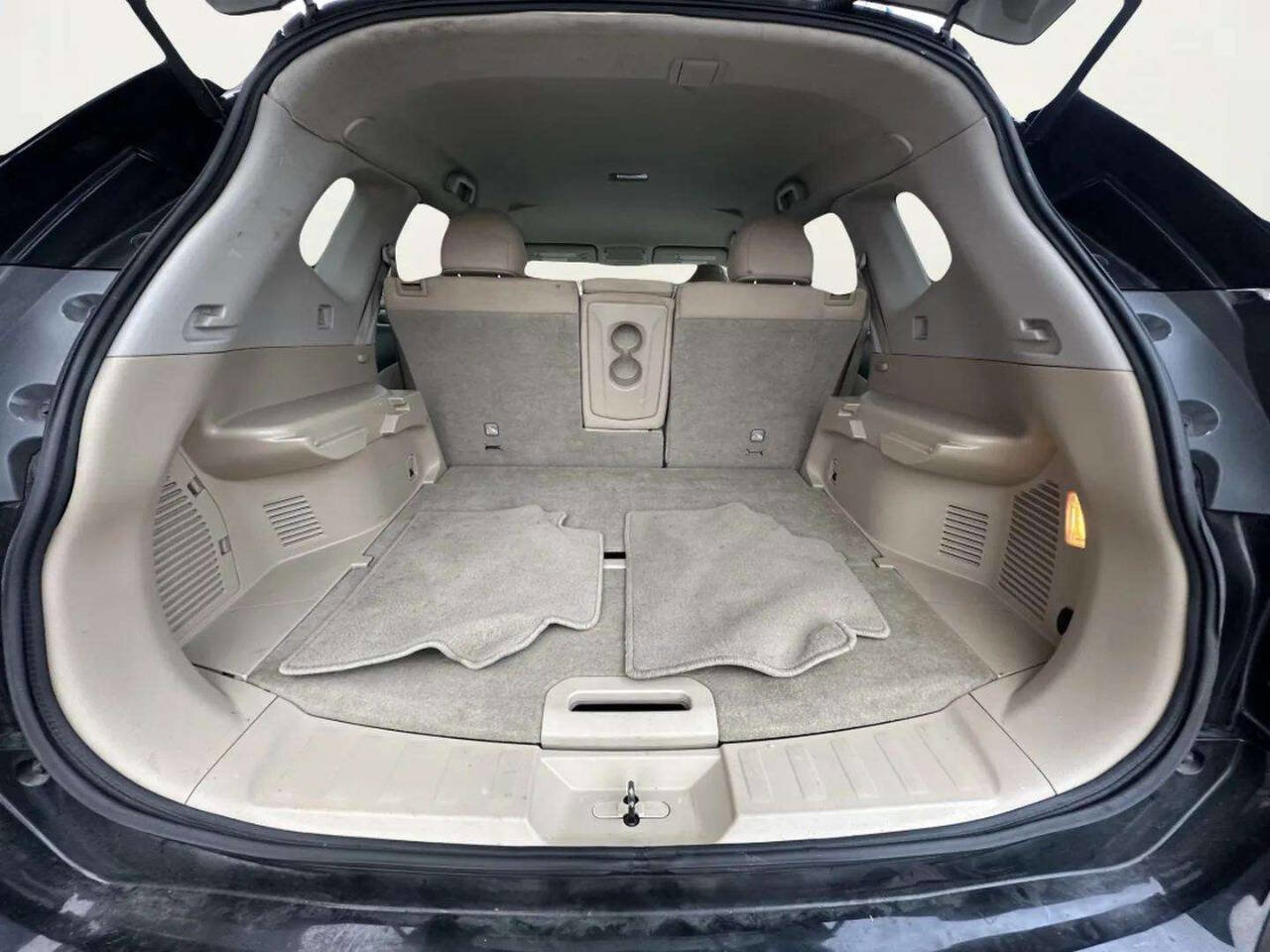 Used 2014 Nissan Rogue SV image 11