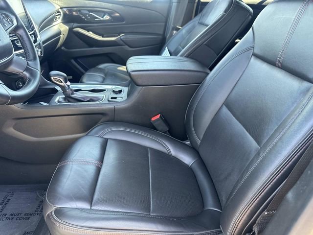 Used 2023 Chevrolet Traverse RS FWD image 23