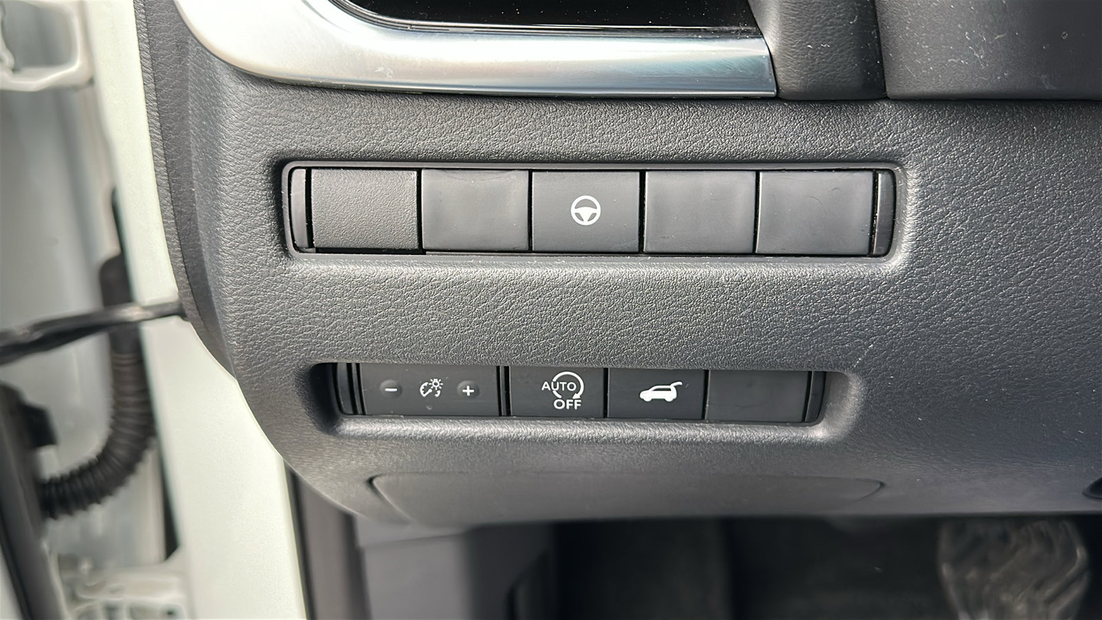 Certified 2023 Nissan Rogue SL w/ SL Premium Package image 14