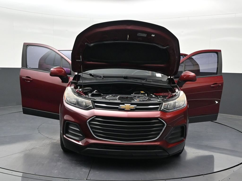 Used 2017 Chevrolet Trax LS FWD image 37