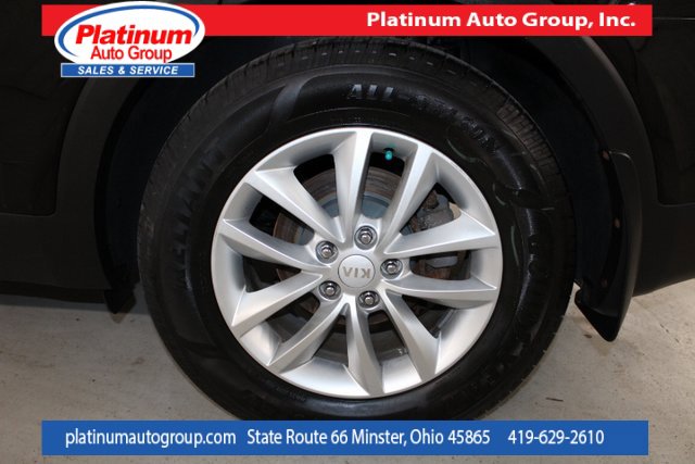 Used 2016 Kia Sorento LX image 46