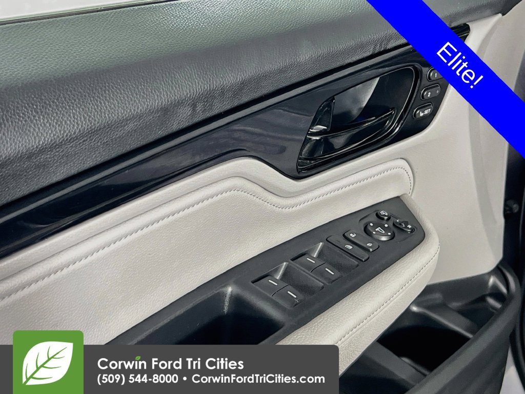 Used 2023 Honda Odyssey Elite image 11