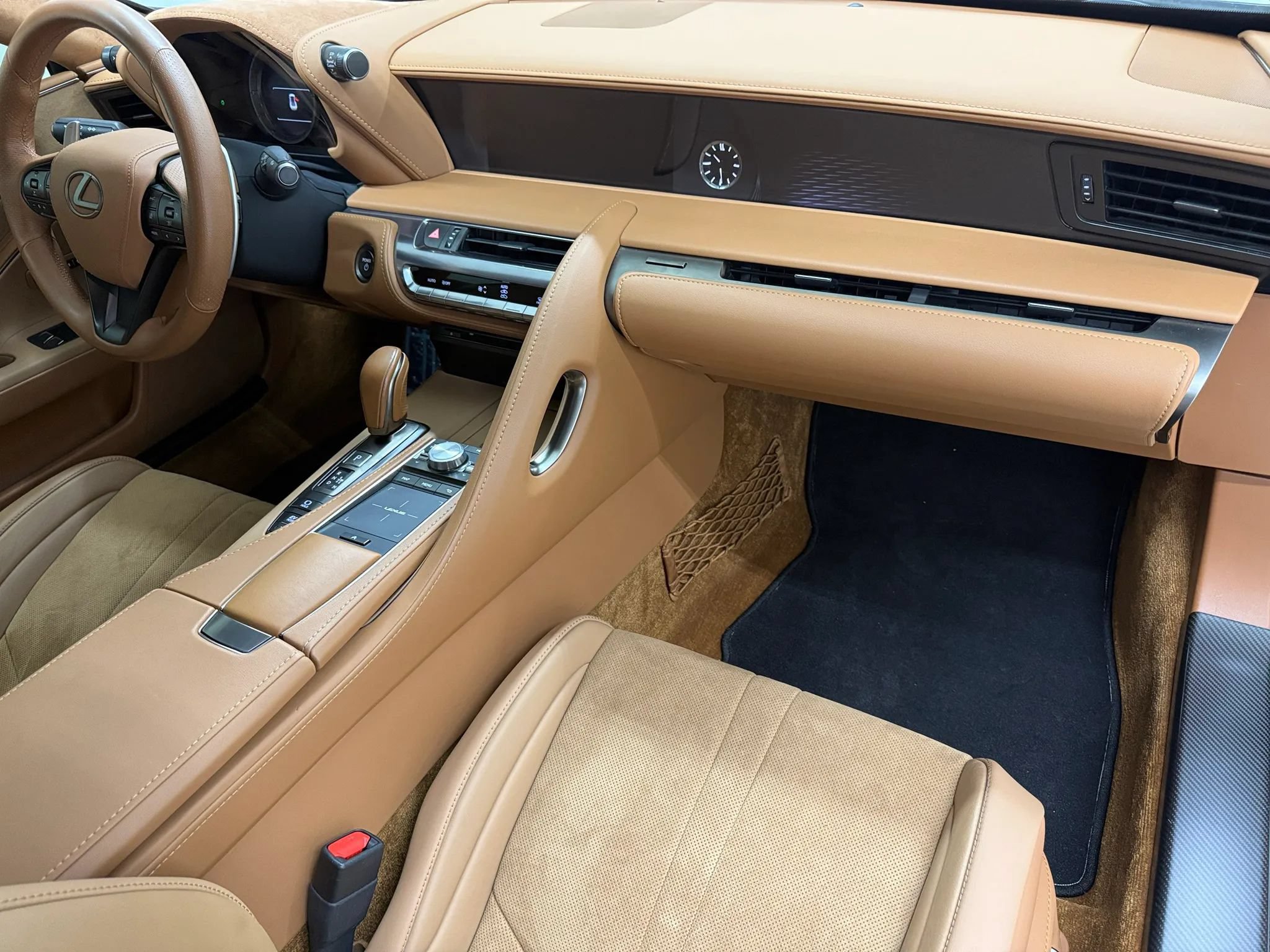 Used 2023 Lexus LC 500h w/ Dynamic Handling Package RWD image 56