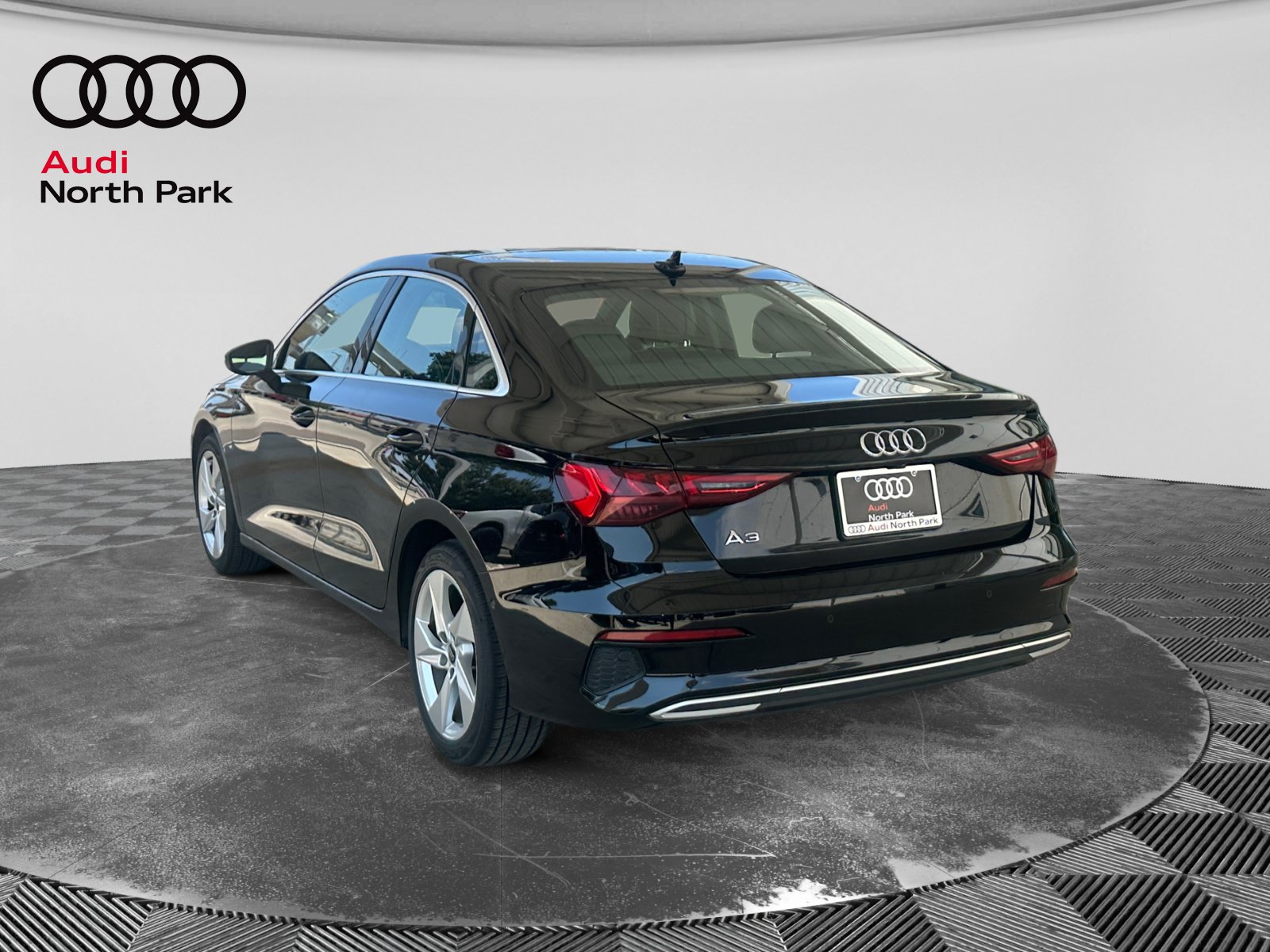 Used 2024 Audi A3 2.0T Premium FWD image 3
