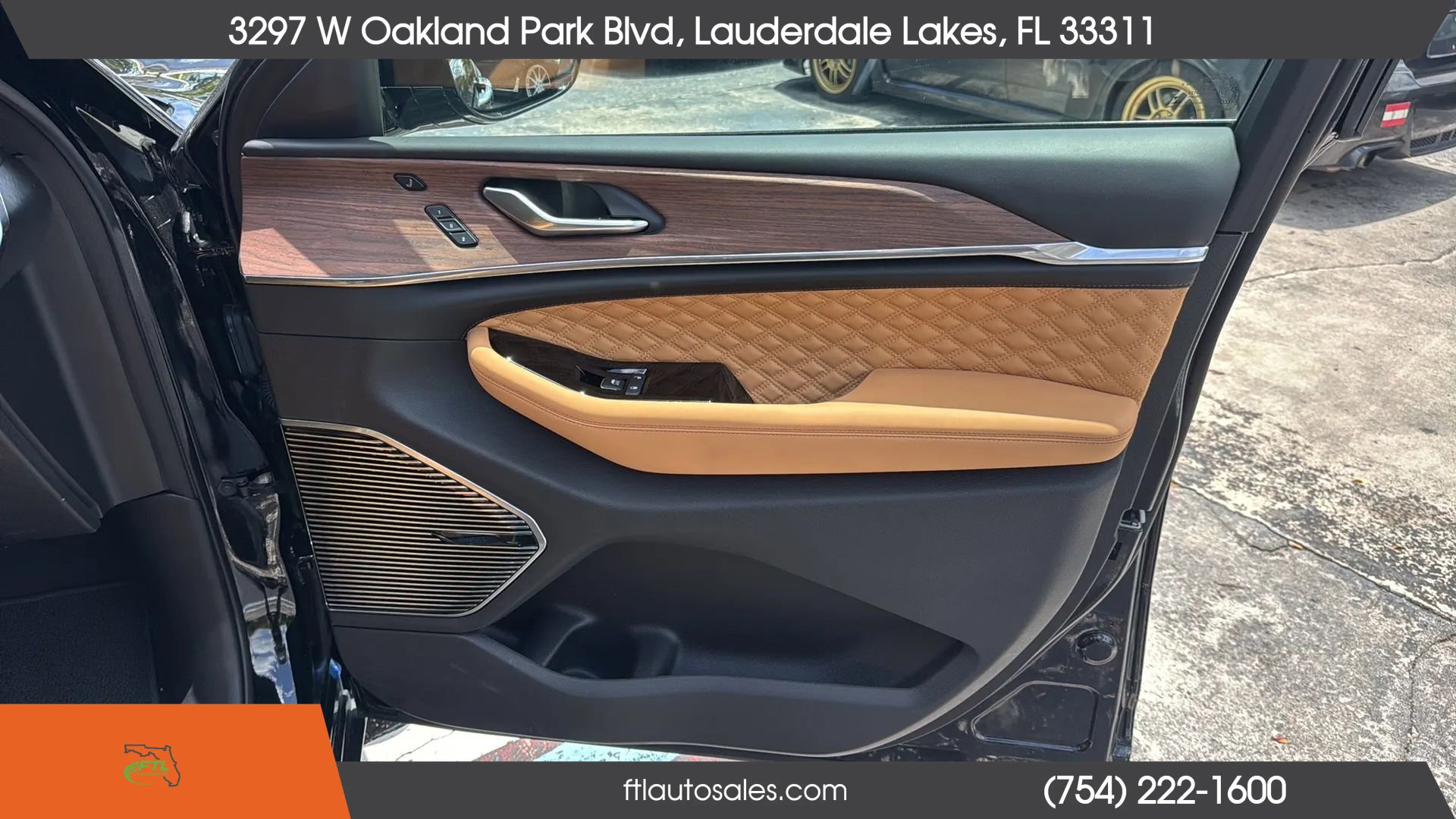 Used 2022 Jeep Grand Cherokee Summit w/ Luxury Tech Group V AWD/4WD image 51