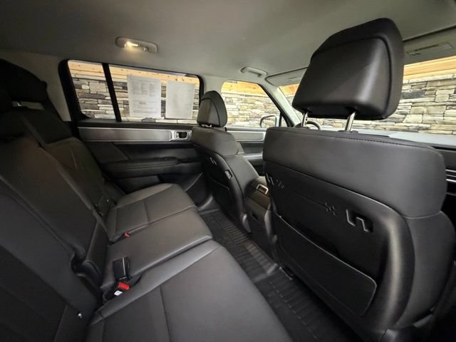 Certified 2026 Hyundai Santa Fe SEL AWD/4WD image 33