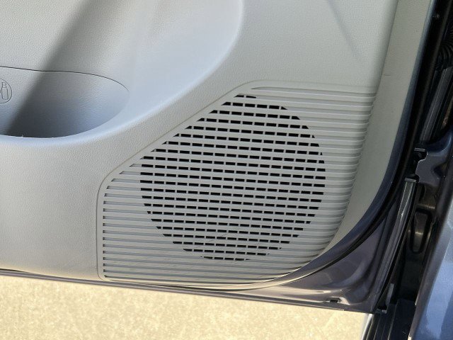 Used 2024 Hyundai Kona SEL image 24