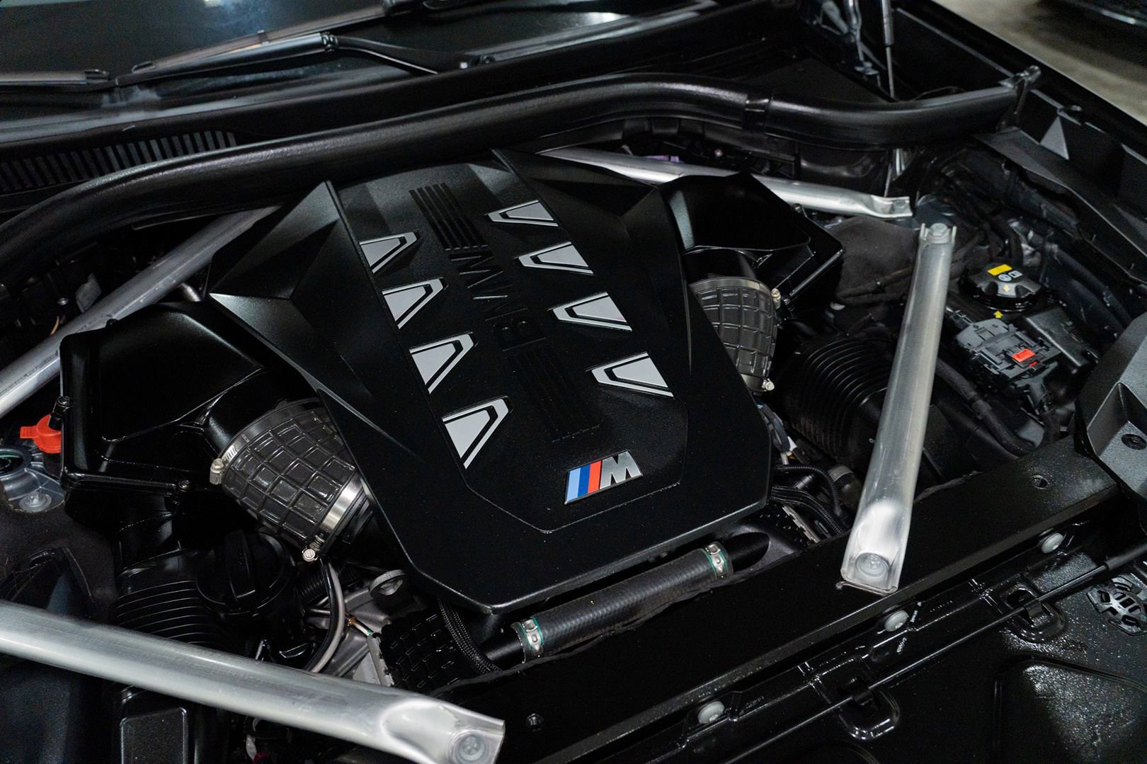 Used 2023 BMW X7 M60i image 78