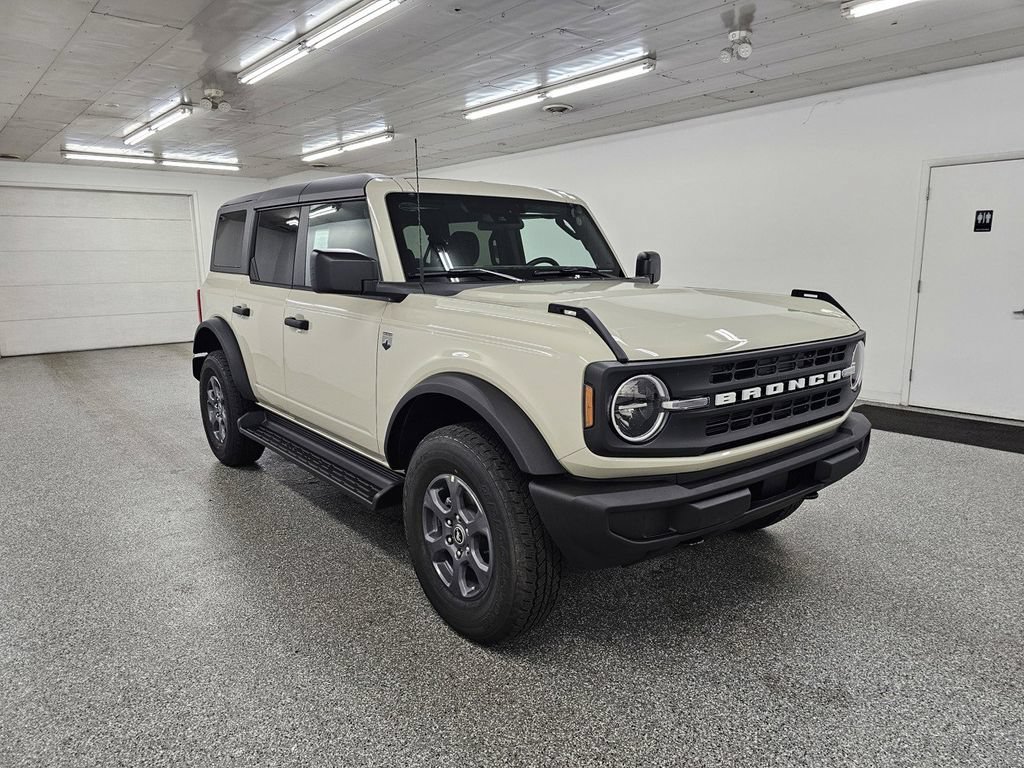 New 2026 Ford Bronco Big Bend AWD/4WD image 3