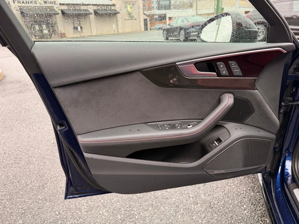 Used 2023 Audi S4 Premium Plus image 12