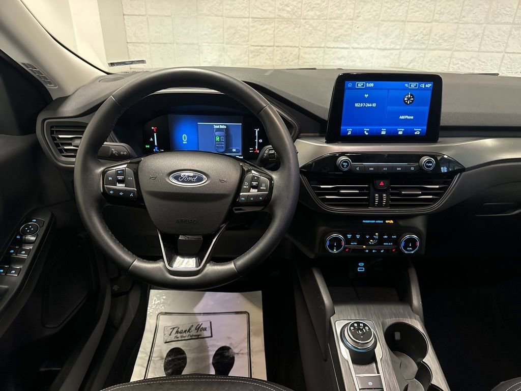 Used 2023 Ford Escape Active AWD/4WD image 5