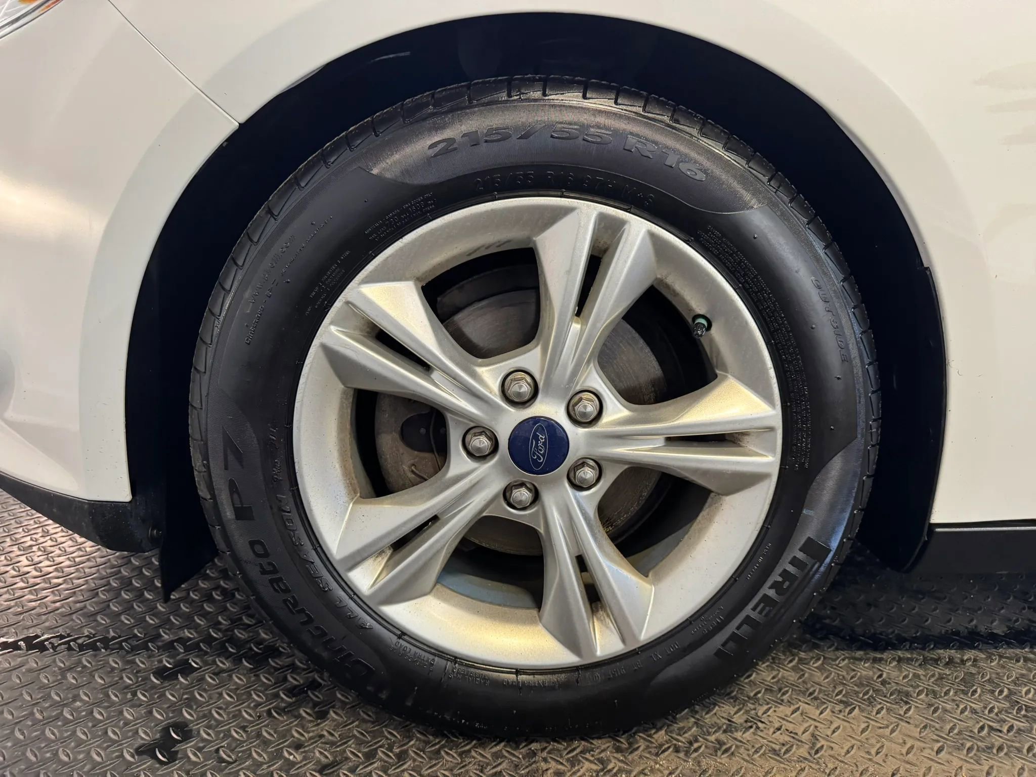 Used 2014 Ford Focus SE image 34