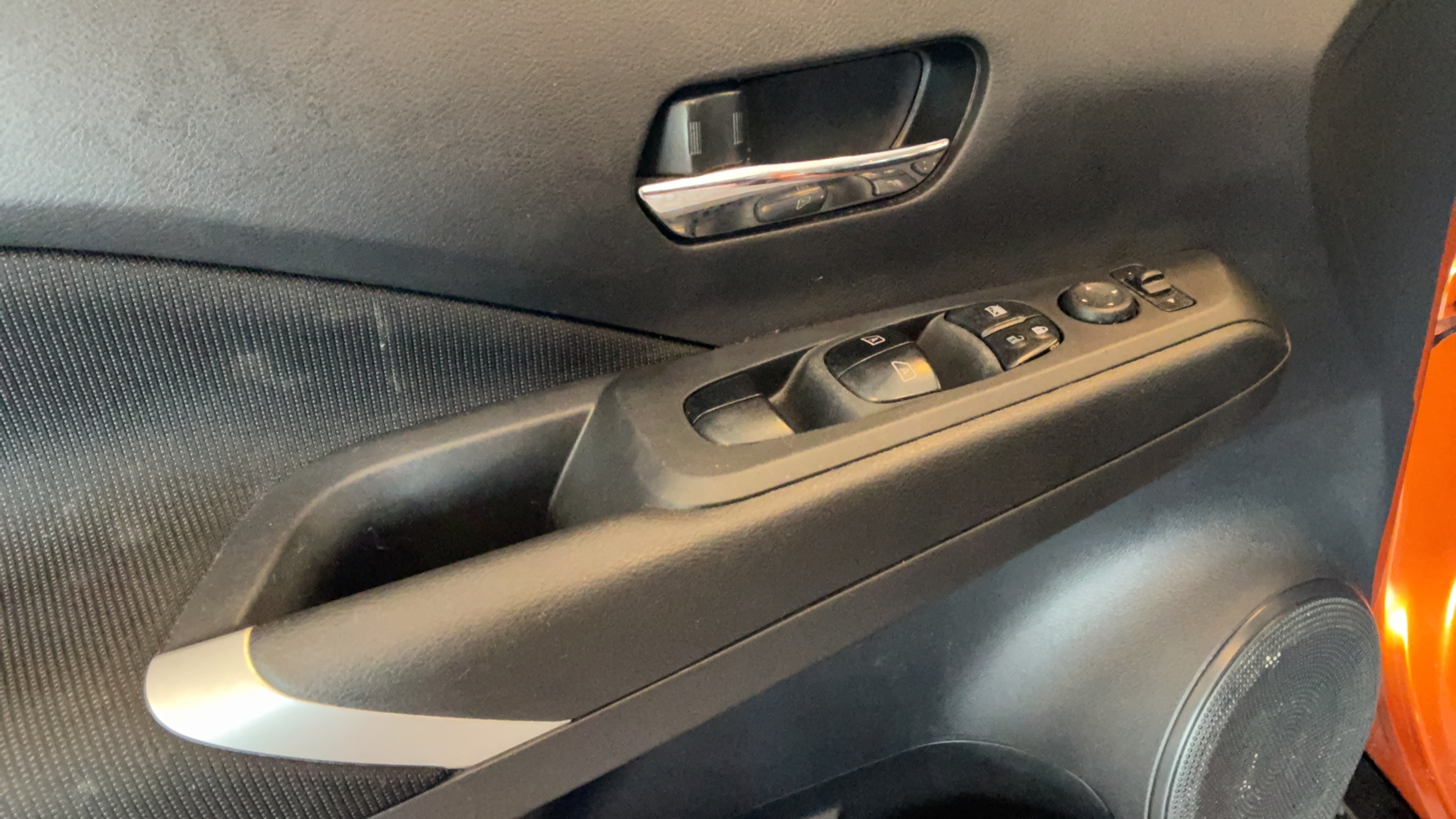 Used 2023 Nissan Kicks SV FWD image 24