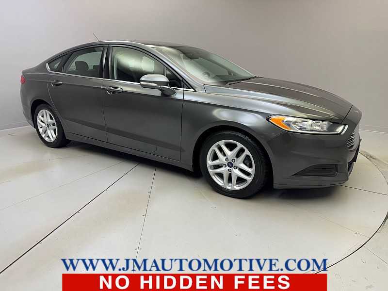 Used 2016 Ford Fusion SE image 7