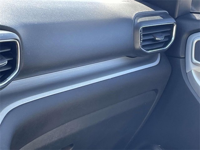 Certified 2022 Ford Explorer XLT w/ Equipment Group 202A image 34