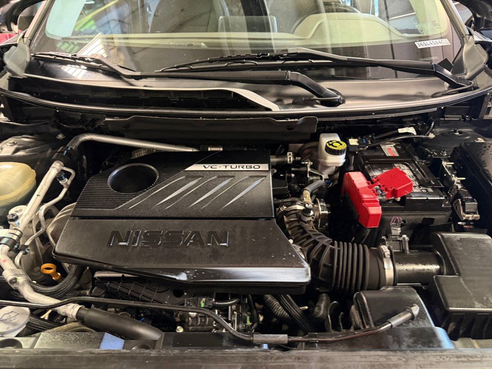 Used 2023 Nissan Rogue S AWD/4WD image 20