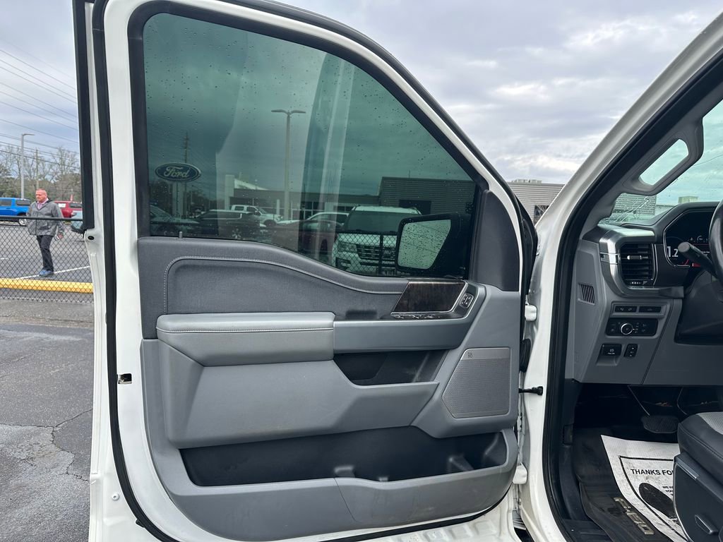 Used 2021 Ford F150 Lariat w/ Equipment Group 502A High image 27