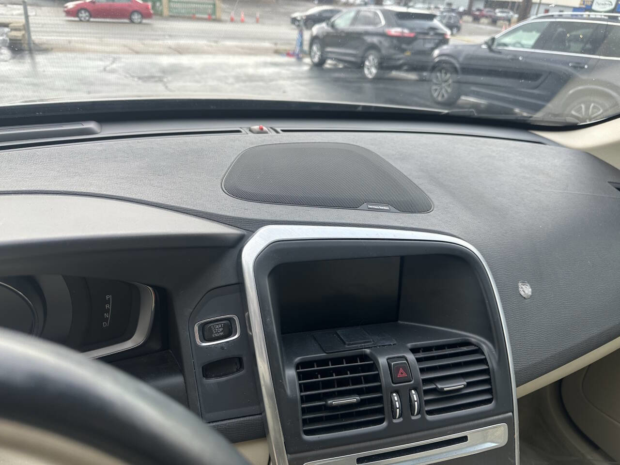 Used 2015 Volvo XC60 T5 Platinum image 7