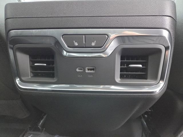 New 2026 Chevrolet Silverado 3500 LTZ w/ LTZ Premium Package image 18