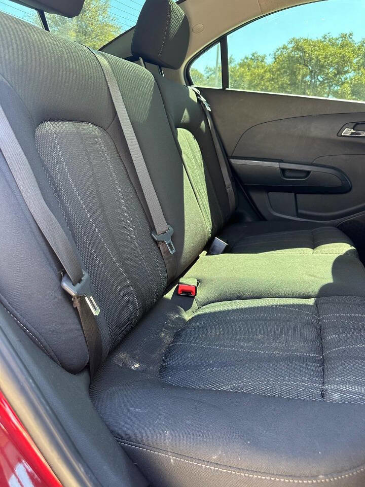 Used 2019 Chevrolet Sonic LT w/ Convenience Package image 20