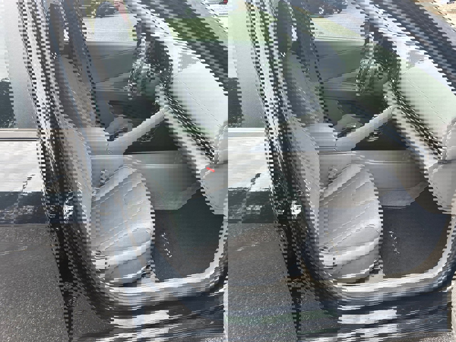 Used 2023 Hyundai Elantra SEL w/ Preferred Accessory Package image 13