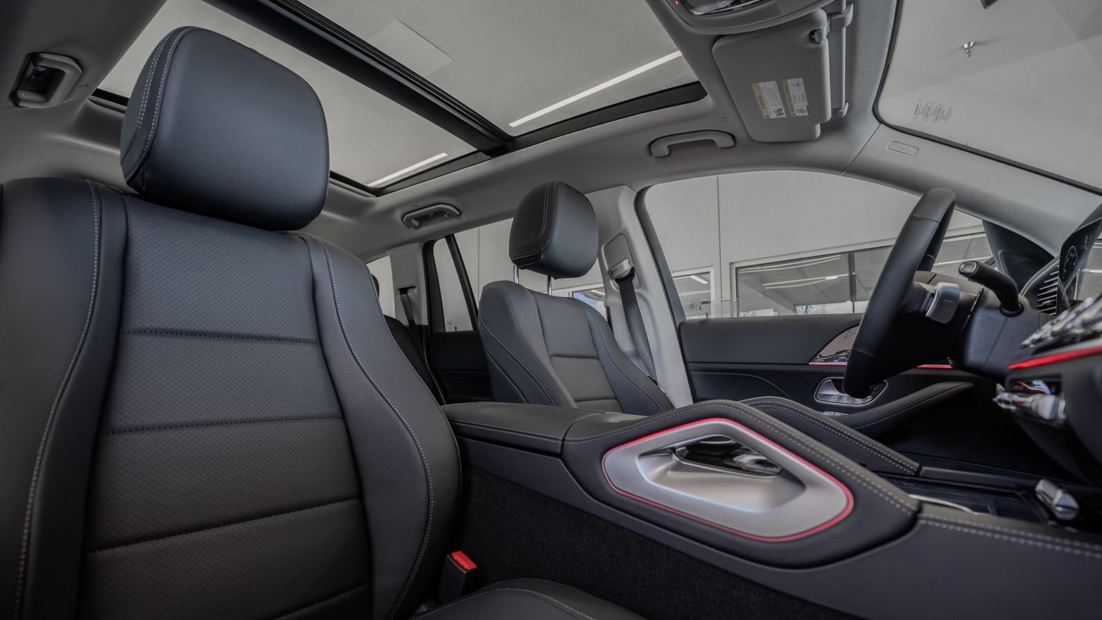 New 2026 Mercedes-Benz GLS 450 4MATIC image 33