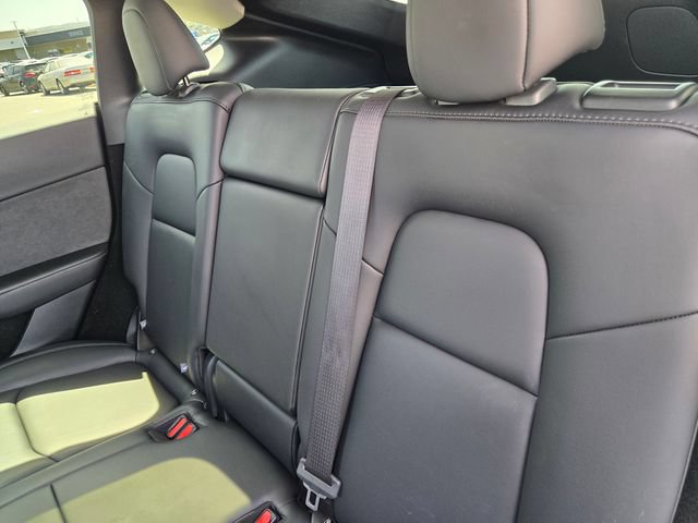 Used 2025 Tesla Model Y Long Range RWD image 11