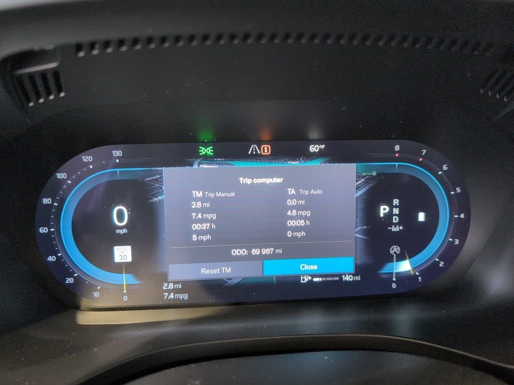 Used 2022 Volvo XC60 B5 Momentum w/ Advanced Package image 17