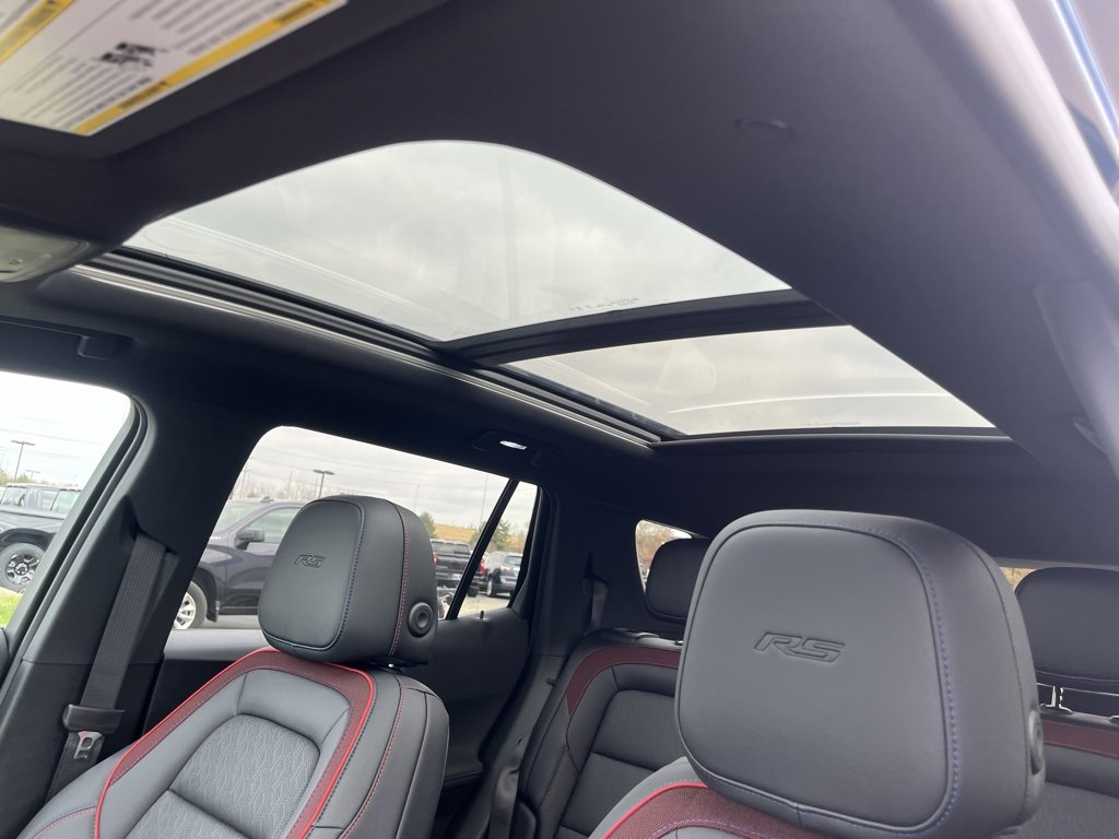 New 2026 Chevrolet Equinox RS w/ Convenience Package III image 21