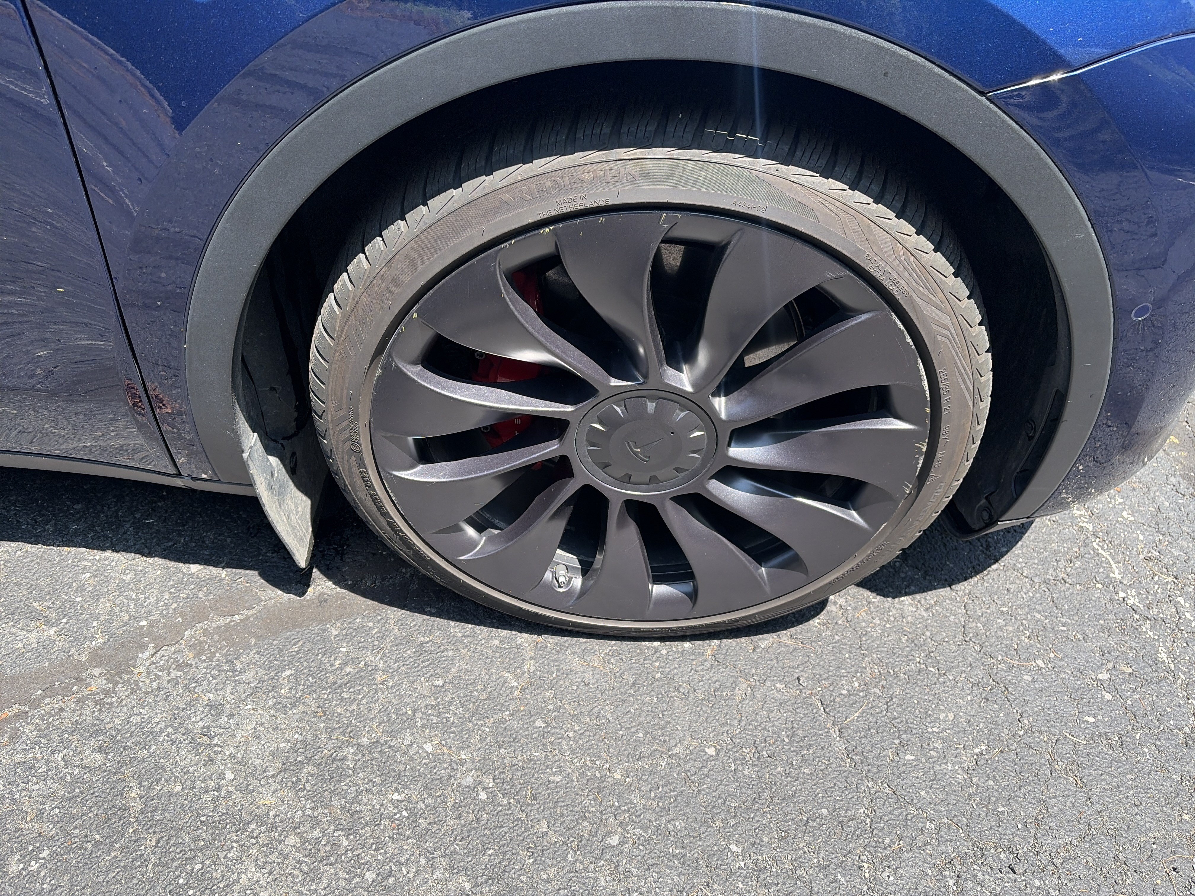 Used 2022 Tesla Model Y Performance AWD/4WD image 13