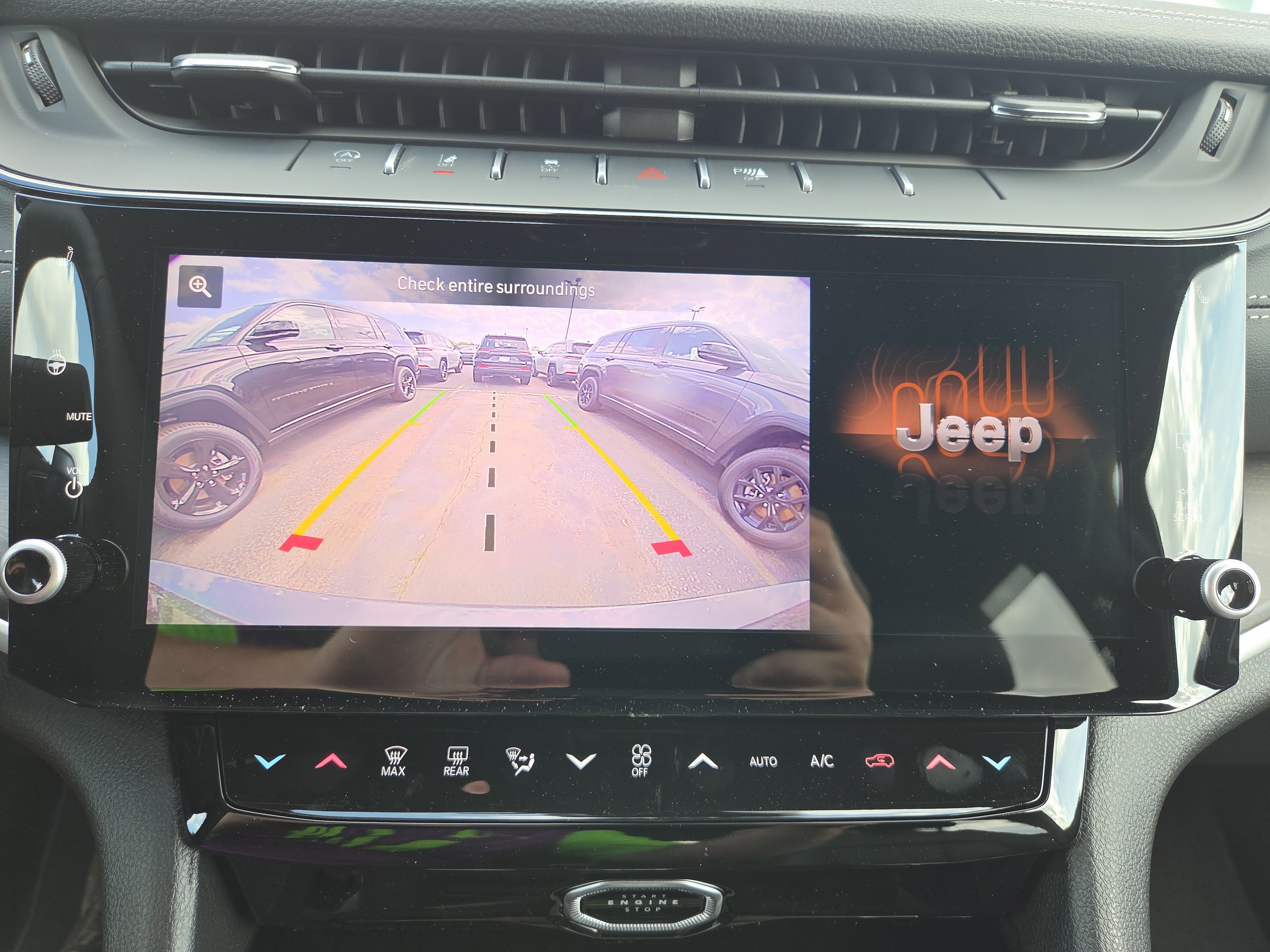 New 2026 Jeep Grand Cherokee L Limited w/ Limited Altitude Package AWD/4WD image 12