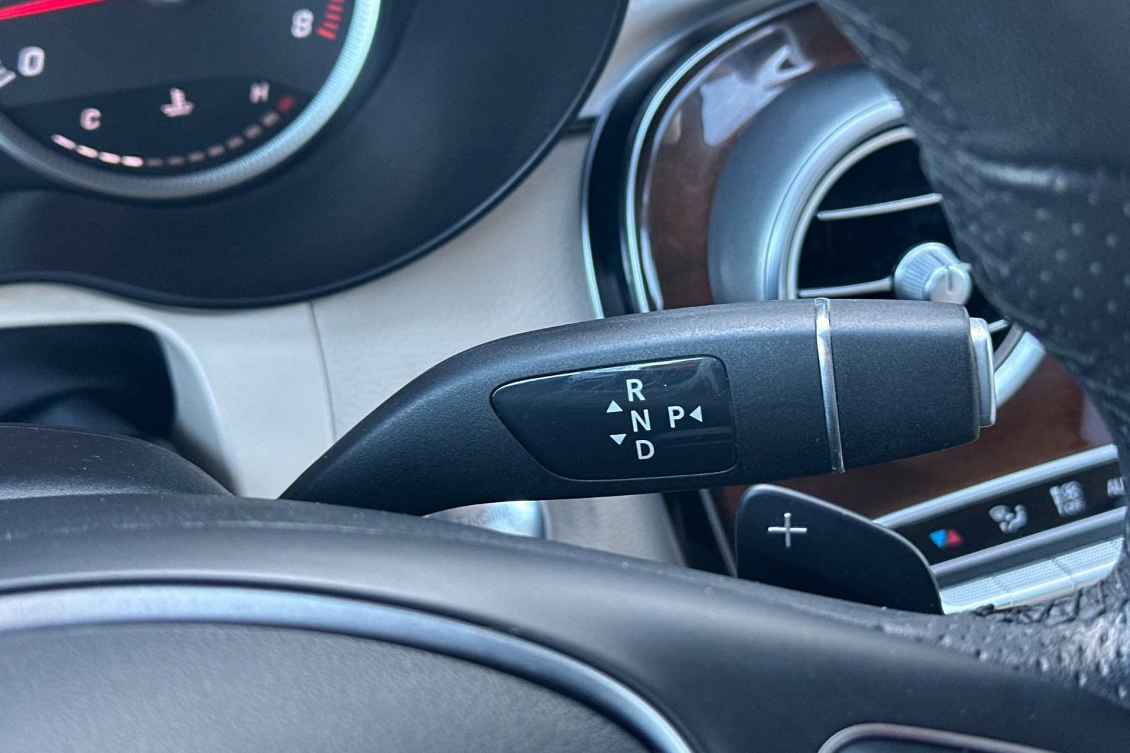 Used 2018 Mercedes-Benz GLC 300 4MATIC Coupe w/ Premium Package image 21