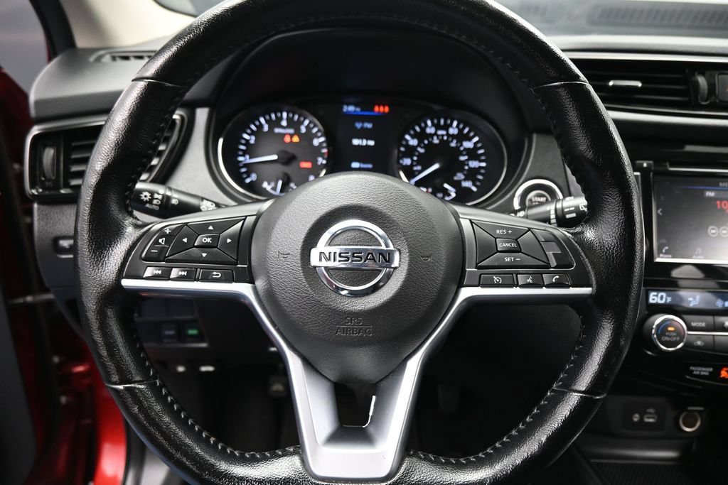 Used 2022 Nissan Rogue Sport SV FWD image 15