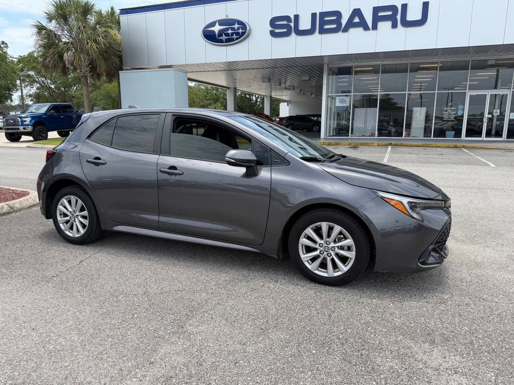 Used 2024 Toyota Corolla SE FWD image 1