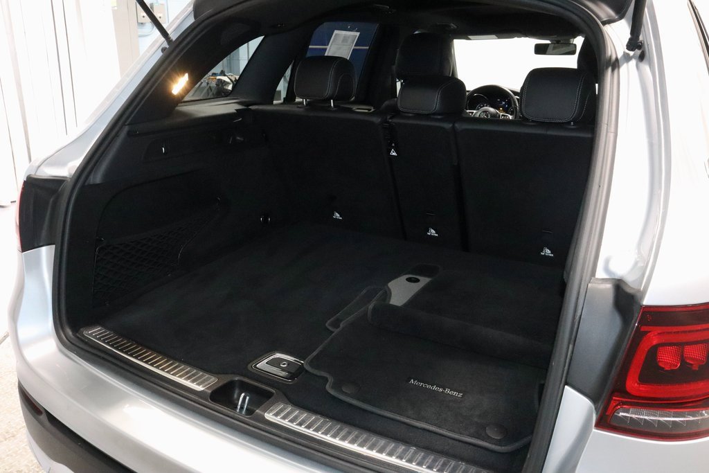 Used 2020 Mercedes-Benz GLC 300 GLC 300 image 15