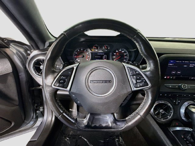 Used 2020 Chevrolet Camaro LT RWD image 12